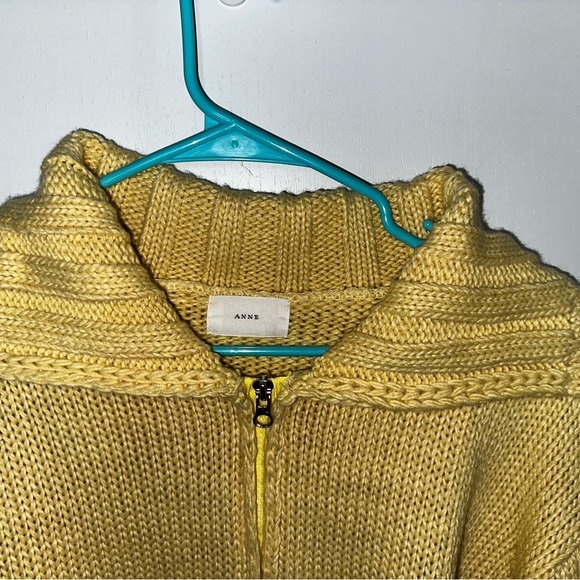 Yellow zip sweater jacket - Picture 3 of 7